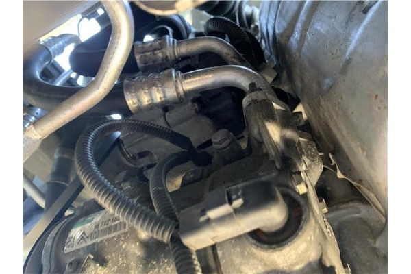 Recambio de alternador para peugeot partner tepee 1.6 premium referencia OEM IAM   