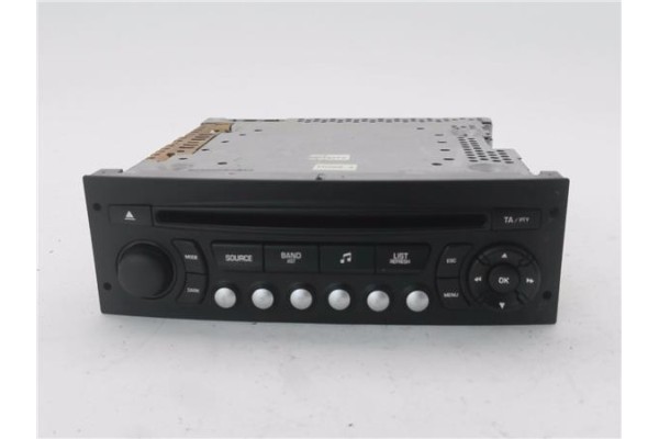 Recambio de autoradio para peugeot 207 sw 1.6 hdi referencia OEM IAM 96643697XT 16077504XT 