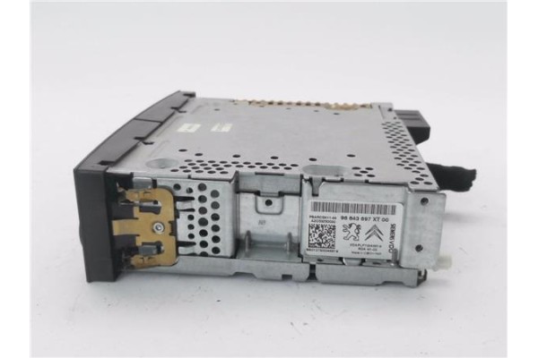 Recambio de autoradio para peugeot 207 sw 1.6 hdi referencia OEM IAM 96643697XT 16077504XT 