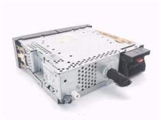 Recambio de autoradio para peugeot 207 1.4 referencia OEM IAM 96660454XT 16077506XT 