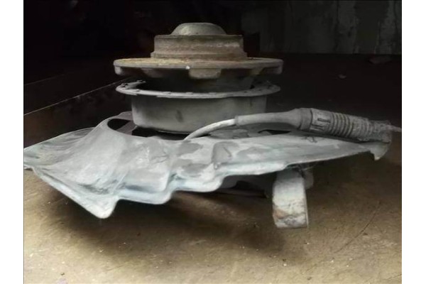 Recambio de mangueta delantero izquierda para bmw serie 3 coupe (e36) 1.8 318is referencia OEM IAM   