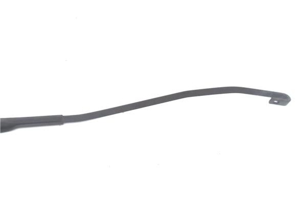 Recambio de brazo limpiaparabrisas delantero izquierdo para mitsubishi colt cz3 berl. 3 (z30) 1.5 di-d instyle referencia OEM IA