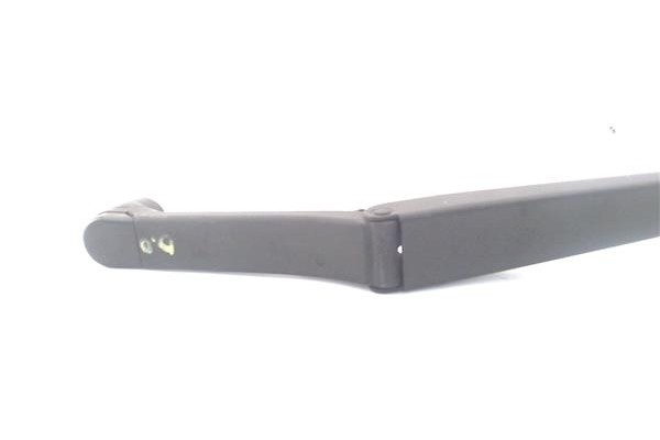 Recambio de brazo limpiaparabrisas delantero derecho para mitsubishi colt cz3 berl. 3 (z30) 1.5 di-d instyle referencia OEM IAM 