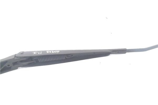 Recambio de brazo limpiaparabrisas delantero izquierdo para volkswagen golf vi (5k1) 1.4 advance referencia OEM IAM 1Q1955410 1Q