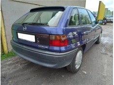 opel astra f berlina del año 1995