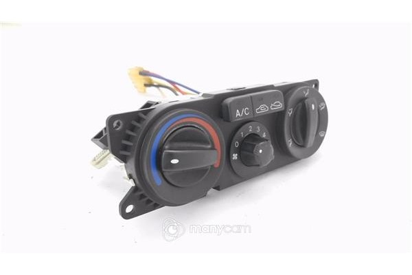 Recambio de mandos climatizador para hyundai lantra berlina (rd) 1.6 i referencia OEM IAM 9725029550  