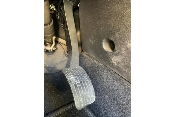 Recambio de pedal acelerador para peugeot partner tepee 1.6 premium referencia OEM IAM 1601EA  
