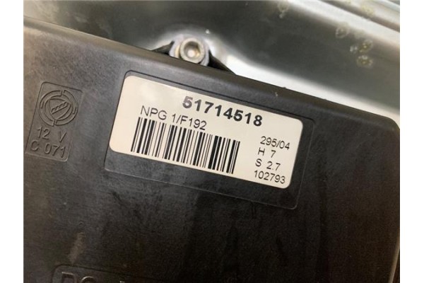 Recambio de elevalunas electrico delantero izquierdo para fiat stilo (192) 1.6 16v (192_xb1a) referencia OEM IAM 46831640 500026