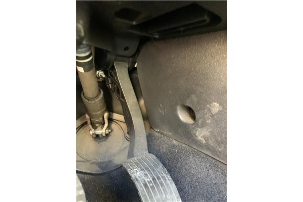 Recambio de pedal acelerador para peugeot partner tepee 1.6 premium referencia OEM IAM 1601EA  