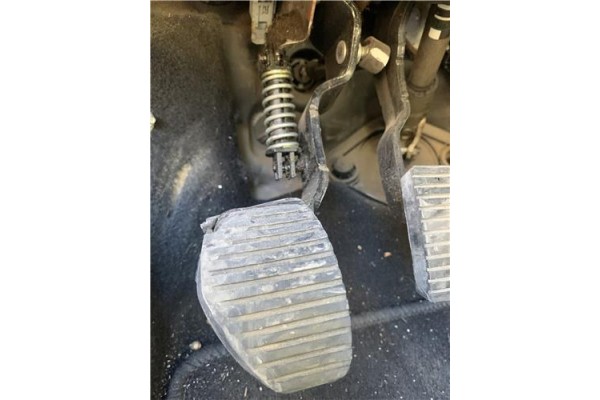 Recambio de pedal embrague para peugeot partner tepee 1.6 premium referencia OEM IAM 2127FH 1609819080 