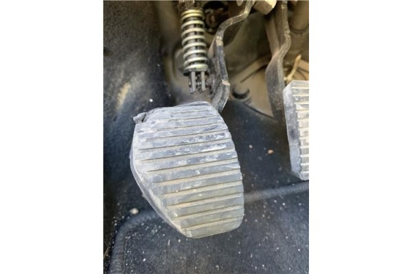 Recambio de pedal embrague para peugeot partner tepee 1.6 premium referencia OEM IAM 2127FH 1609819080 