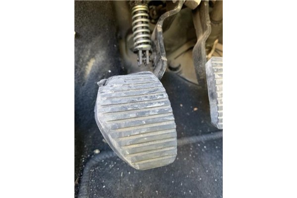 Recambio de pedal embrague para peugeot partner tepee 1.6 premium referencia OEM IAM 2127FH 1609819080 