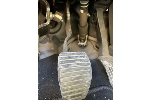 Recambio de pedal freno para peugeot partner tepee 1.6 premium referencia OEM IAM 4501AA  