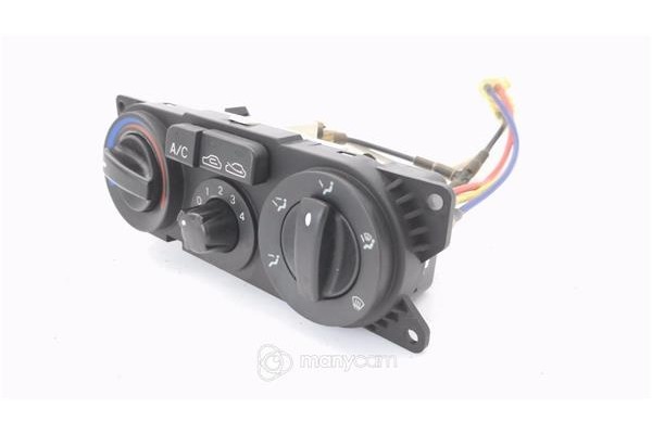 Recambio de mandos climatizador para hyundai lantra berlina (rd) 1.6 i referencia OEM IAM 9725029550  