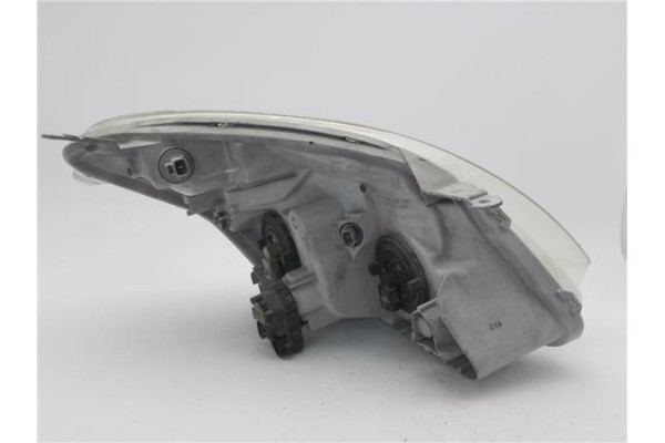 Recambio de faro delantero izquierdo para toyota corolla verso (e12) 1.8 linea sol referencia OEM IAM 8117013260 UPM60GF20 