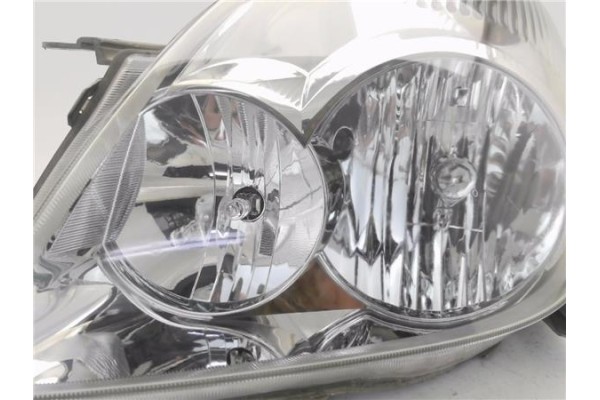 Recambio de faro delantero izquierdo para toyota corolla verso (e12) 1.8 linea sol referencia OEM IAM 8117013260 UPM60GF20 