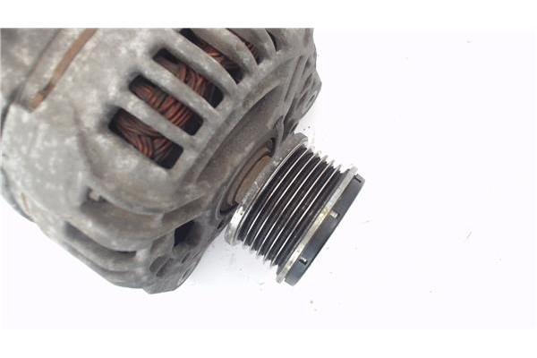 Recambio de alternador para renault clio iii 1.5 dci (c/br1g) referencia OEM IAM 7711368619  