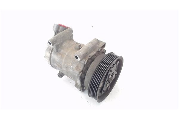 Recambio de compresor aire acond. para renault clio iii 1.5 dci (c/br1g) referencia OEM IAM 8200953359A 8200953359 