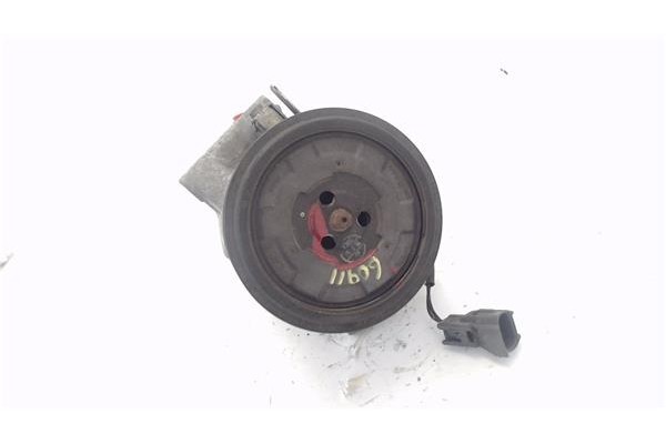 Recambio de compresor aire acond. para mitsubishi colt cz3 berl. 3 (z30) 1.5 di-d instyle referencia OEM IAM 7813A058  