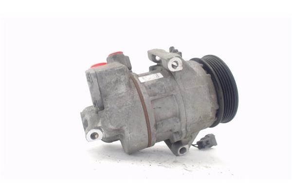 Recambio de compresor aire acond. para mitsubishi colt cz3 berl. 3 (z30) 1.5 di-d instyle referencia OEM IAM 7813A058  