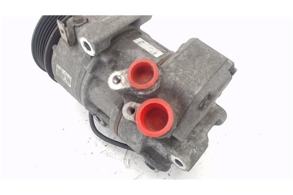 Recambio de compresor aire acond. para mitsubishi colt cz3 berl. 3 (z30) 1.5 di-d instyle referencia OEM IAM 7813A058  