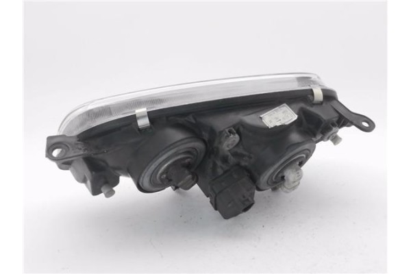 Recambio de faro delantero dcho para toyota corolla (e11) 2.0 d4d referencia OEM IAM 811101E530  
