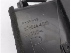 Recambio de rejilla entrada de aire para toyota corolla verso (r1) 2.2 d-4d sport referencia OEM IAM 6556444010 5568064010 