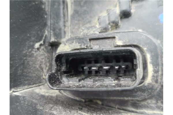 Recambio de piloto trasero derecho para renault clio iii 1.5 dci (c/br1g) referencia OEM IAM 8200776050  