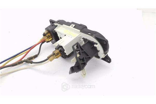 Recambio de mandos climatizador para hyundai lantra berlina (rd) 1.6 i referencia OEM IAM 9725029550  