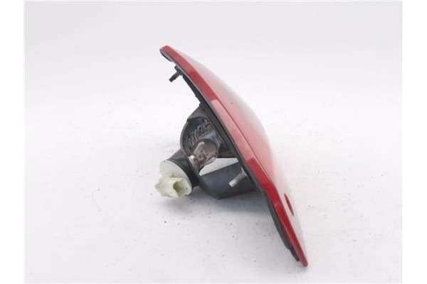 Recambio de piloto porton trasero derecho para mitsubishi colt cz3 berl. 3 (z30) 1.5 di-d instyle referencia OEM IAM 8336A029  