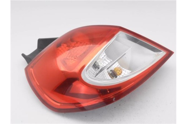 Recambio de piloto trasero izquierdo para renault clio iii 1.5 dci (c/br1g) referencia OEM IAM 8200776048  