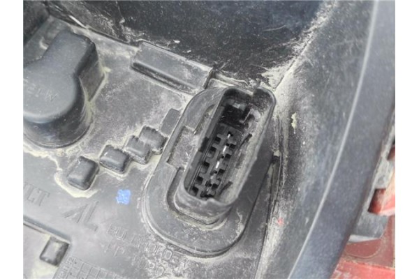 Recambio de piloto trasero izquierdo para renault clio iii 1.5 dci (c/br1g) referencia OEM IAM 8200776048  