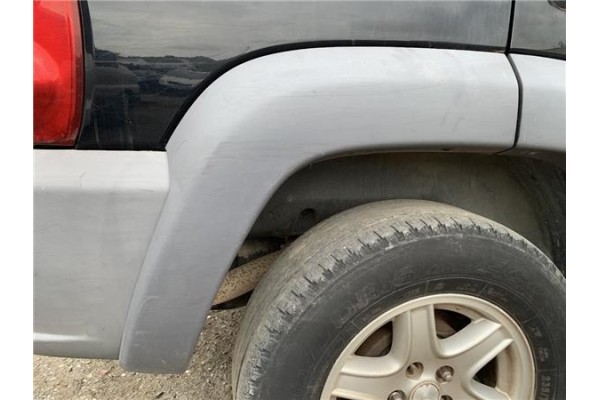Recambio de aletin trasero derecho para jeep cherokee (kj) 2.5 crd básico referencia OEM IAM 5GH02HS5AA  