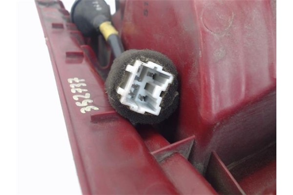 Recambio de piloto trasero derecho para hyundai matrix (fc) referencia OEM IAM 9240217610  