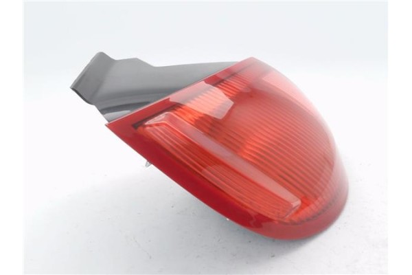 Recambio de piloto trasero izquierdo para mitsubishi colt cz3 berl. 3 (z30) 1.5 di-d instyle referencia OEM IAM MR957365 2785010