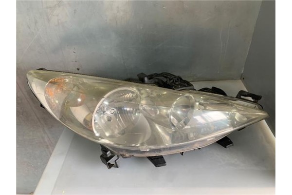 Recambio de faro delantero dcho para peugeot 207 1.4 referencia OEM IAM 964998618011 89903631 