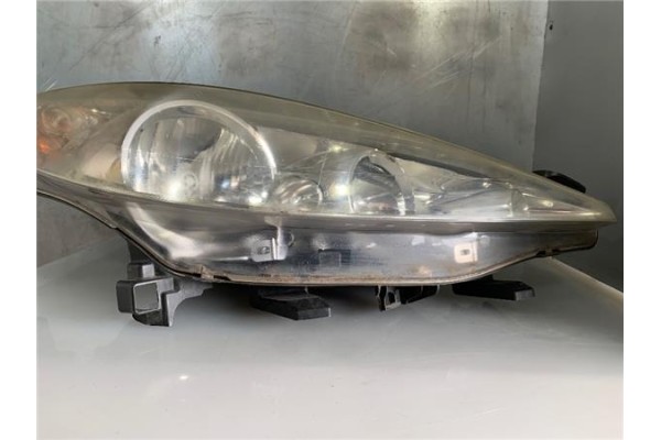 Recambio de faro delantero dcho para peugeot 207 1.4 referencia OEM IAM 964998618011 89903631 