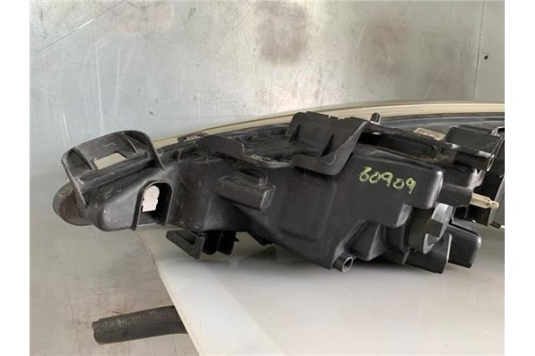 Recambio de faro delantero dcho para peugeot 207 1.4 referencia OEM IAM 964998618011 89903631 