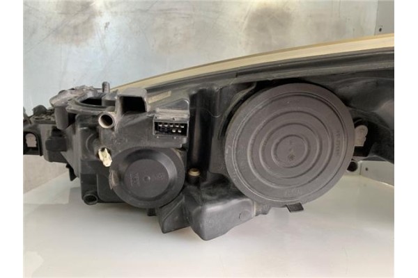 Recambio de faro delantero dcho para peugeot 207 1.4 referencia OEM IAM 964998618011 89903631 