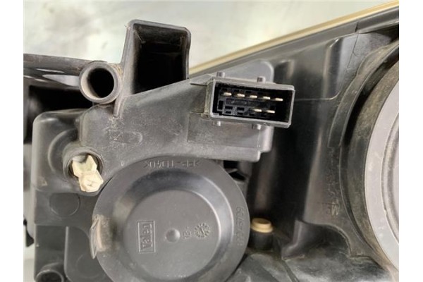 Recambio de faro delantero dcho para peugeot 207 1.4 referencia OEM IAM 964998618011 89903631 