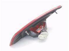 Recambio de piloto porton trasero izquierdo para mitsubishi colt cz3 berl. 3 (z30) 1.5 di-d instyle referencia OEM IAM MN105623 