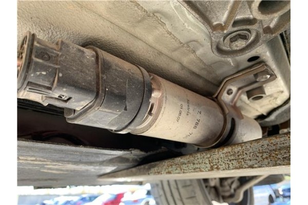 Recambio de bomba combustible para bmw serie 1 berlina (e81/e87) 2.0 118d referencia OEM IAM 7788700  