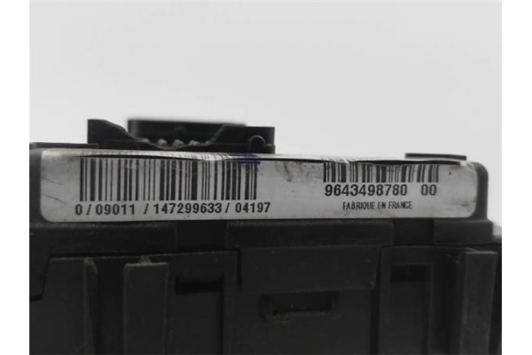 Recambio de caja fusibles/rele para citroen c2 1.4 hdi referencia OEM IAM 9643498780 T118470004J 