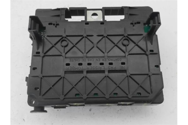 Recambio de centralita para citroen c3 1.4 hdi referencia OEM IAM 965061838000 T118470004L 