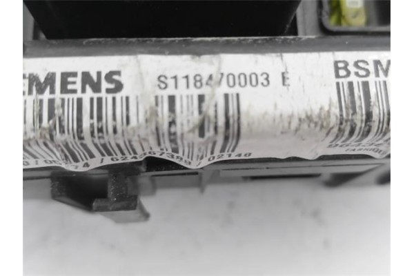 Recambio de caja fusibles/rele para citroen c3 1.1 i referencia OEM IAM 9643498880 S118470003 E 
