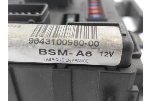 Recambio de caja fusibles/rele para citroen c5 berlina 2.2 hdi exclusive referencia OEM IAM 964310098000  