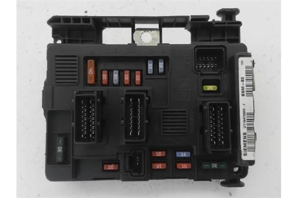 Recambio de caja fusibles/rele para citroen berlingo 1.6 hdi 75 600 first furgón referencia OEM IAM 9650618580 U118470002 