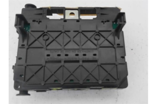 Recambio de centralita para citroen c3 1.4 hdi referencia OEM IAM 9650618380 T118470004L 
