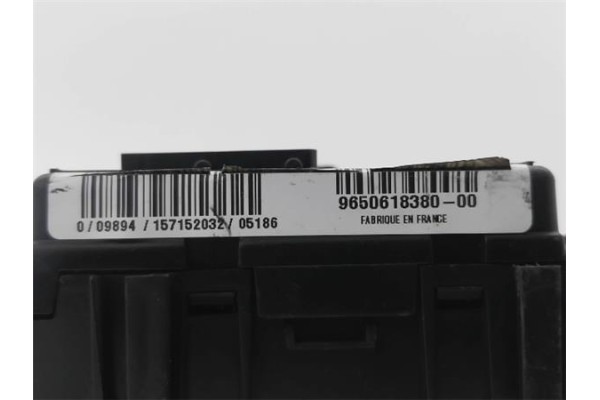 Recambio de centralita para citroen c3 1.4 hdi referencia OEM IAM 9650618380 T118470004L 