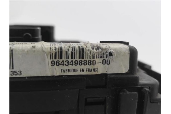 Recambio de centralita para citroen c3 1.4 i referencia OEM IAM S118470003D 9343498880 